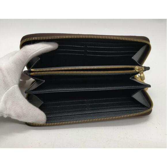 Louis Vuitton 2019 LV Monogram Zippy Wallet EUC - Picture 4 of 8